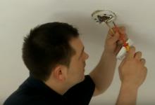 How to do small electrical DIY jobs safely in your home